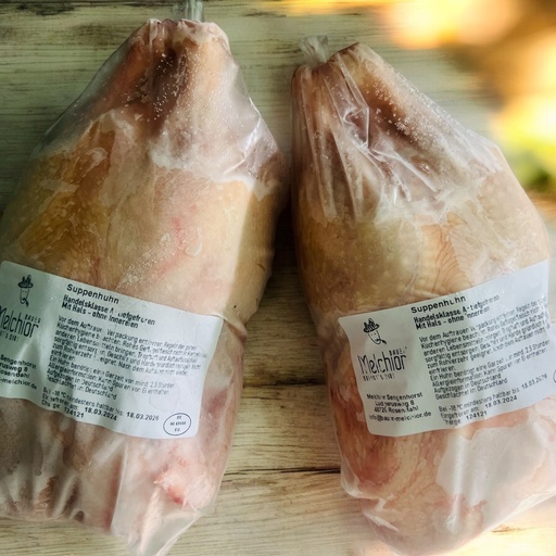 Tiefkühl Suppenhuhn aus eigener Haltung ca. 1,1-1,3kg 